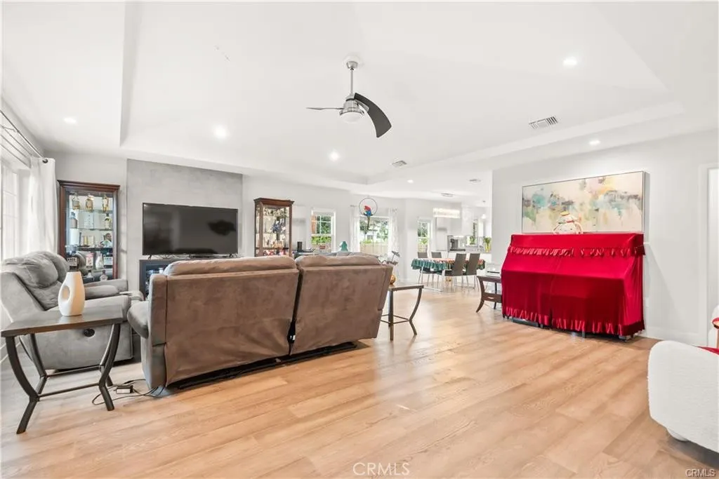 6770 Oak Avenue, Arcadia, California 91007 home-pic-2